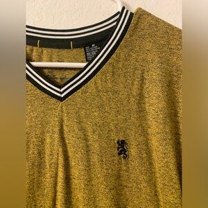 English Laundry V-Neck Shirt